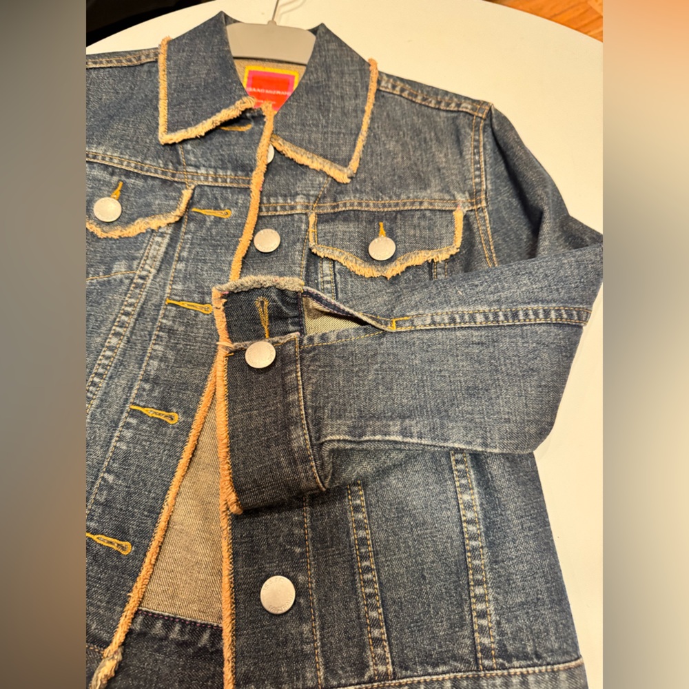 Limited Edition Isaac Mizrahi Denim Jean Jacket Frayed Edges (RARE SAMPLE) - Picture 8 of 9